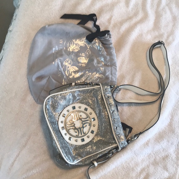 Small metallic purse by My London Flat - Picture 2 of 3